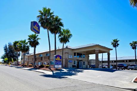 BEST WESTERN PLUS Kettleman City Inn & Suites