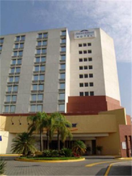 Howard Johnson Plaza Hotel Las Torres