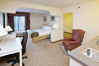Holiday Inn Express Hotel & Suites SOUTH HAVEN