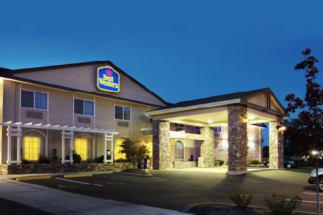 BEST WESTERN University Inn & Suites