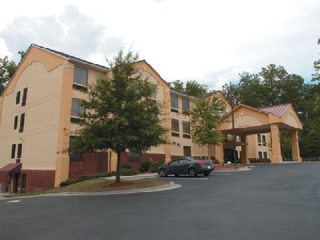 La Quinta Inn and Suites Snellville