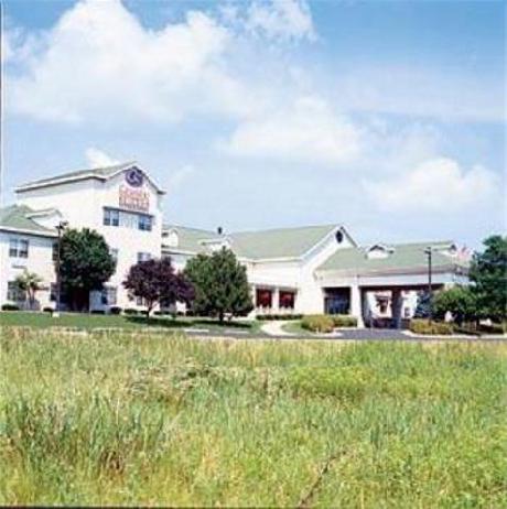 Comfort Suites Appleton Airport