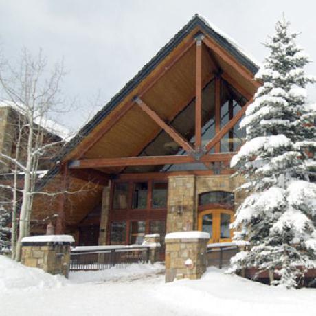 Bear Creek Lodge