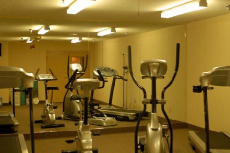 Holiday Inn Express Hotel & Suites WAYNESBORO-ROUTE 340