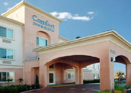 Comfort Inn & Suites
