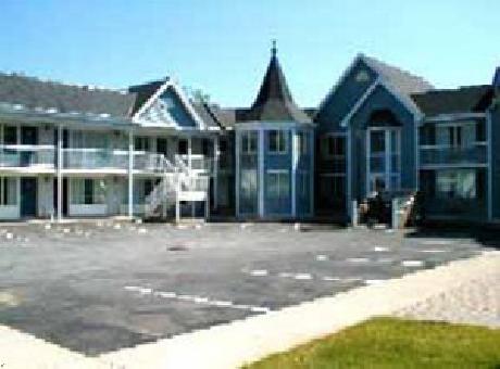 Econo Lodge Near The Falls