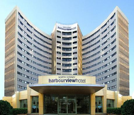 North Sydney Harbourview Hotel