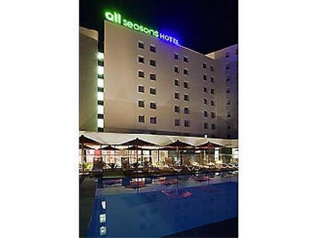 all seasons Nice Aeroport Arenas (futur ibis Styles)