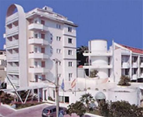 Roses Hotel Cavalluccio Marino