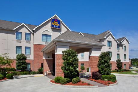 BEST WESTERN PLUS Executive Hotel & Suites