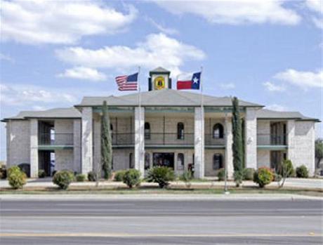 Super 8 San Antonio/Downtown I-10 East