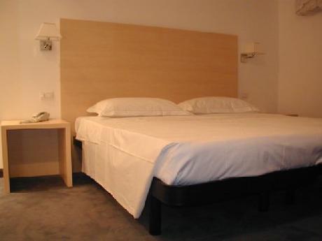 Days Inn South Beach