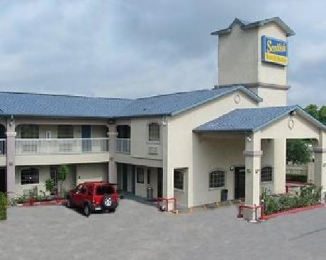 Scottish Inns & Suites I-10 East Fwy.