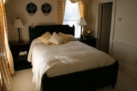 Strasburg Village Inn