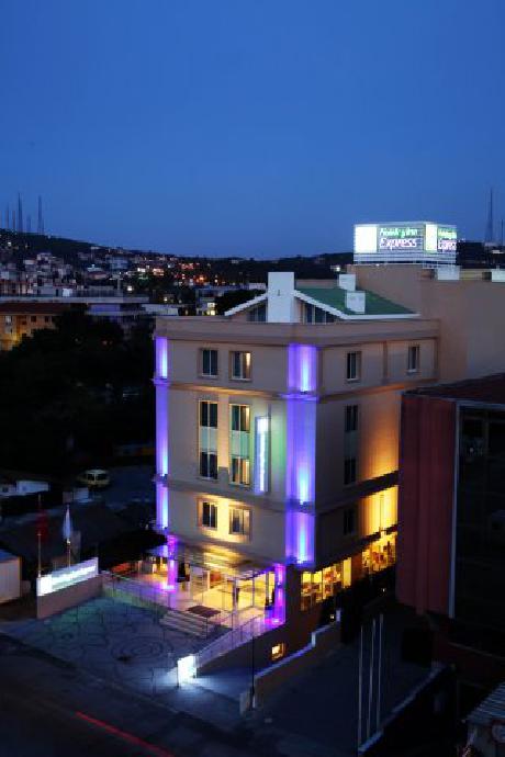 Holiday Inn Express ISTANBUL - ALTUNIZADE