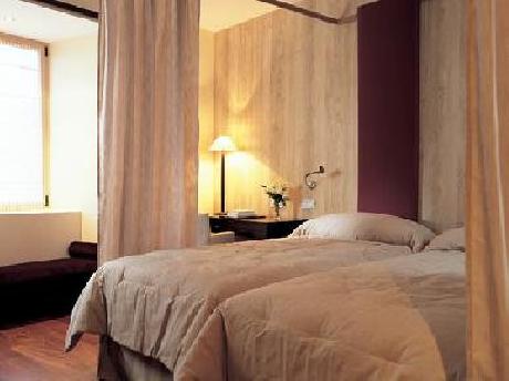 Nh Palacio De La Merced