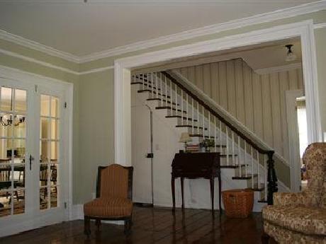 Creek Locks Bed & Breakfast