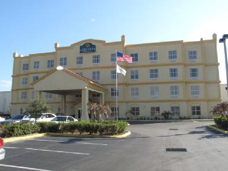 La Quinta Inn & Suites Tampa Central