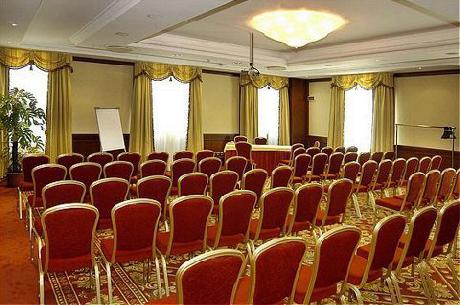 Gardaland Hotel Resort