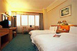 Golden Lake Hotel Dongguan