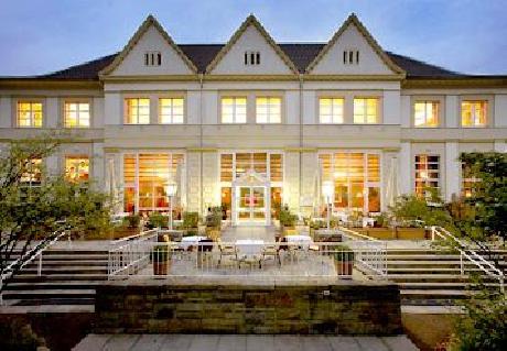 Courtyard Bochum Stadtpark