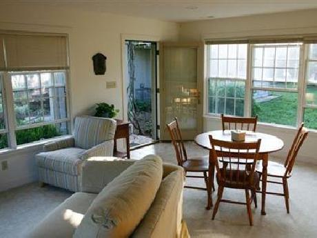 Woodlawn Historic Bed and Brea