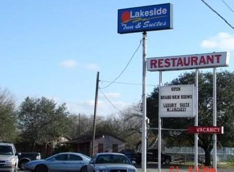 LAKESIDE INN AND SUITES