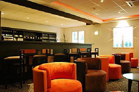 BALLADINS PARIS-EST SAINT-MAUR