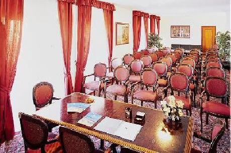 Colonna Palace H. Mediterraneo