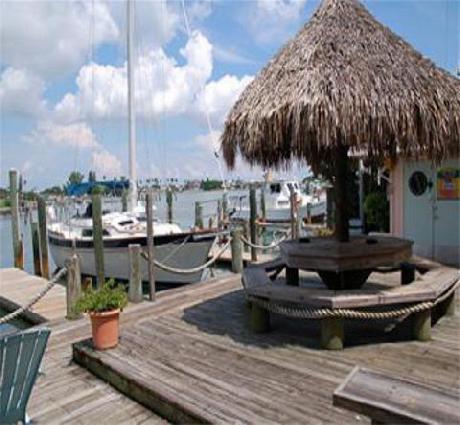 Snug Harbor Inn Waterfront BandB