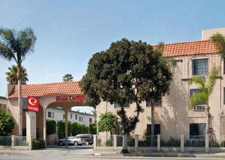 Econo Lodge Near LAX