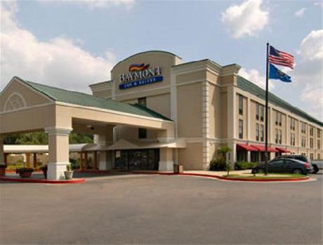 Baymont Inn and Suites Alexandria