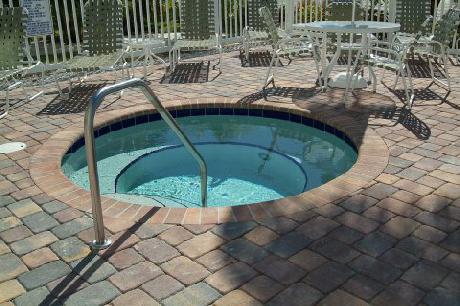 Crystal Palms Beach Resort