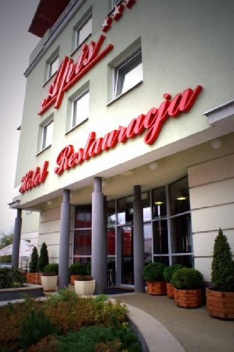 Apis Hotel