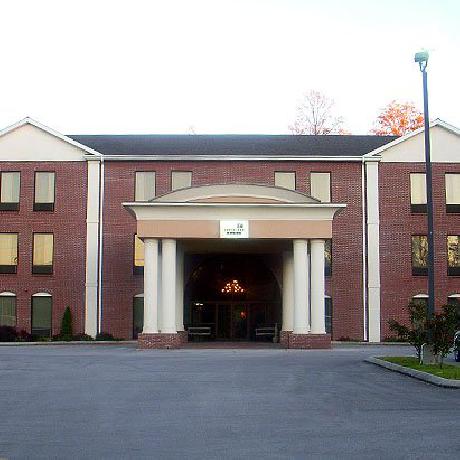 Executive South Fork Inn