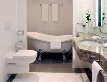 Ramada Plaza Berlin City Centre Hotel and Suites