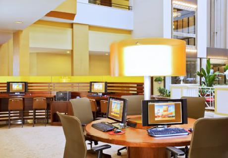 Sheraton Chicago O?Hare Airport Hotel