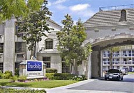 Travelodge Anaheim International Inn