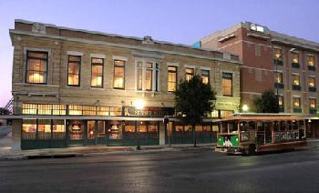 BEST WESTERN PLUS Sunset Suites-Riverwalk