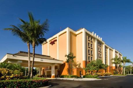 Hampton Inn MiamiAirportWest