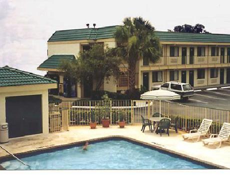 Masters Inn Tampa-Fairgrounds