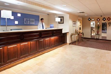 Holiday Inn Express Hotel & Suites COLUMBUS SOUTHEAST