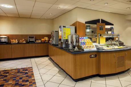 Holiday Inn Express CANTERBURY