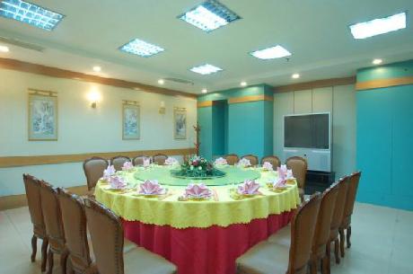 Guangxuan Business Hotel