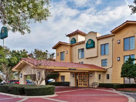 La Quinta Inn Jacksonville Airport North