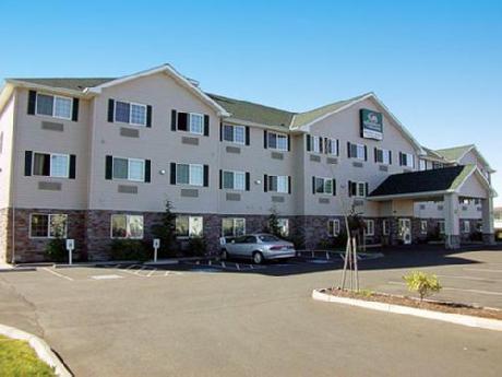 GuestHouse Inn & Suites Aberde