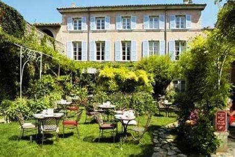 Le Clair de la Plume