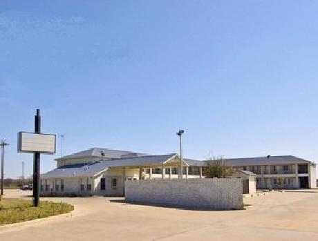 Summit Inn and Suites - Hempst