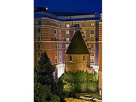 Novotel Brussels Centre Tour Noire