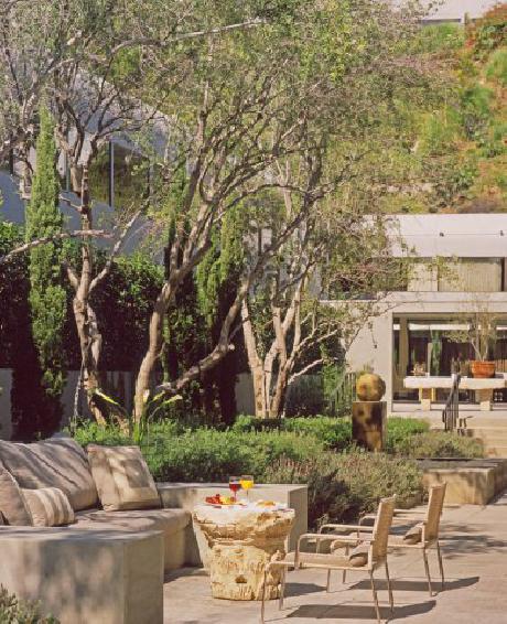 Luxe Sunset Boulevard Hotel